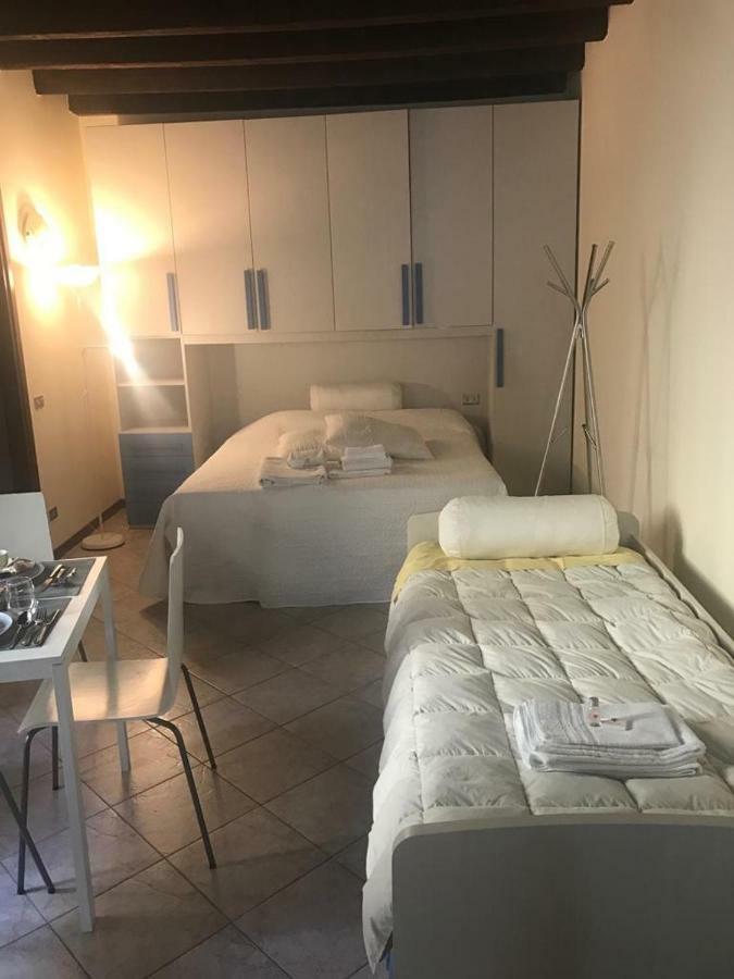 Myroom Center Flat Bergamo Exteriör bild